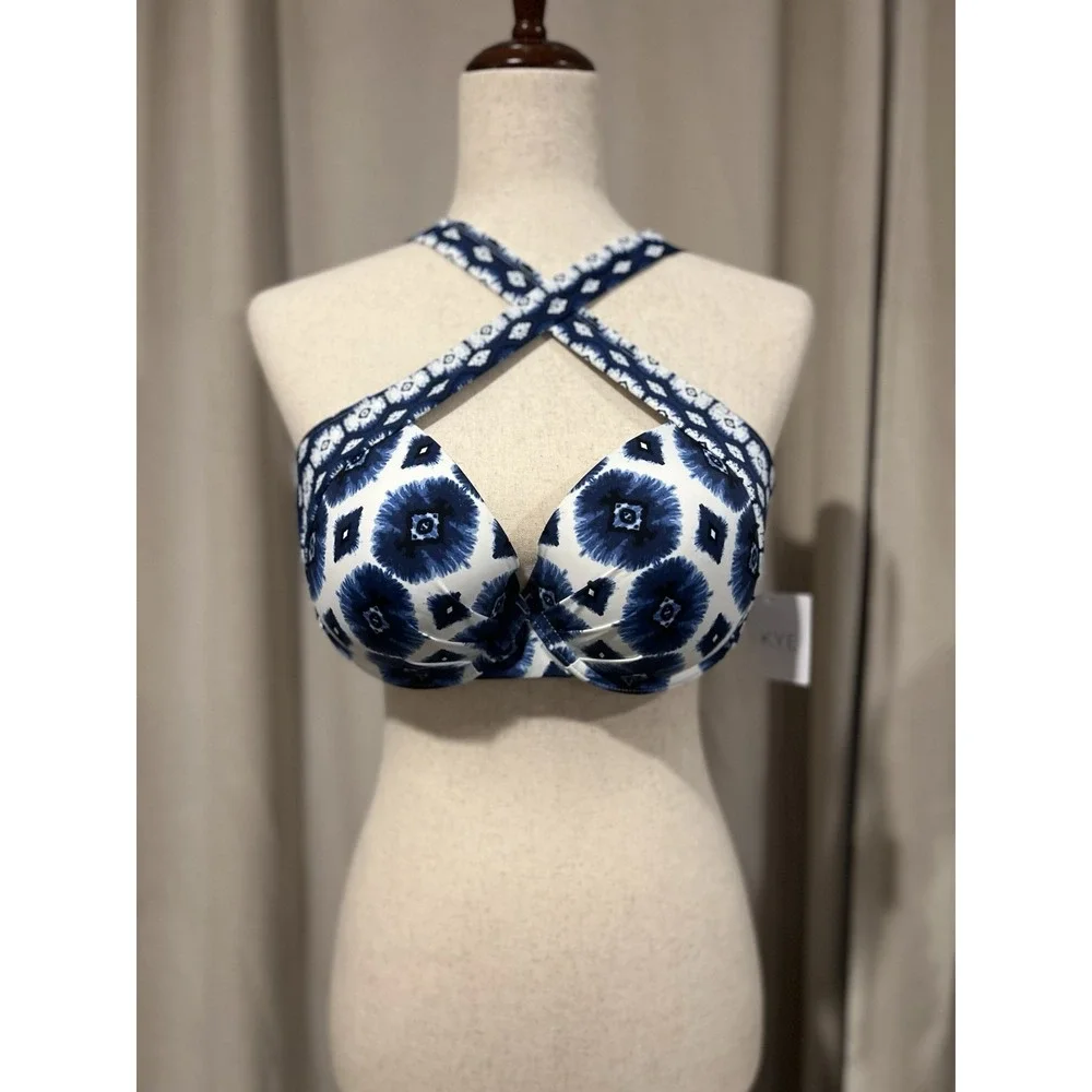 Skye Baithing Suit Scarlett Top NWT Msrp $74 Blue‎ And White Size Xl